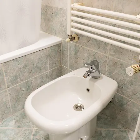 Castello Living Apartment