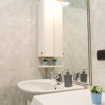 Castello Living Apartment *